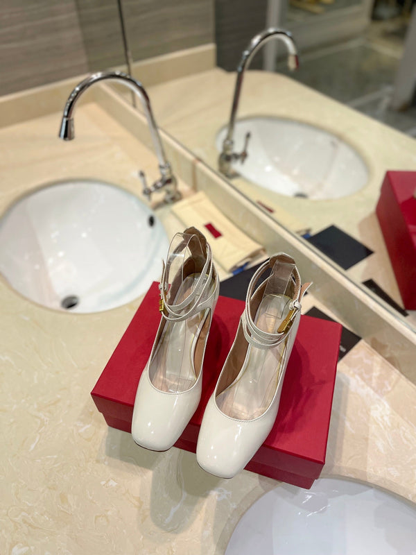 VLTN 26s VLogo Block Heels White Patent Leather 985375
