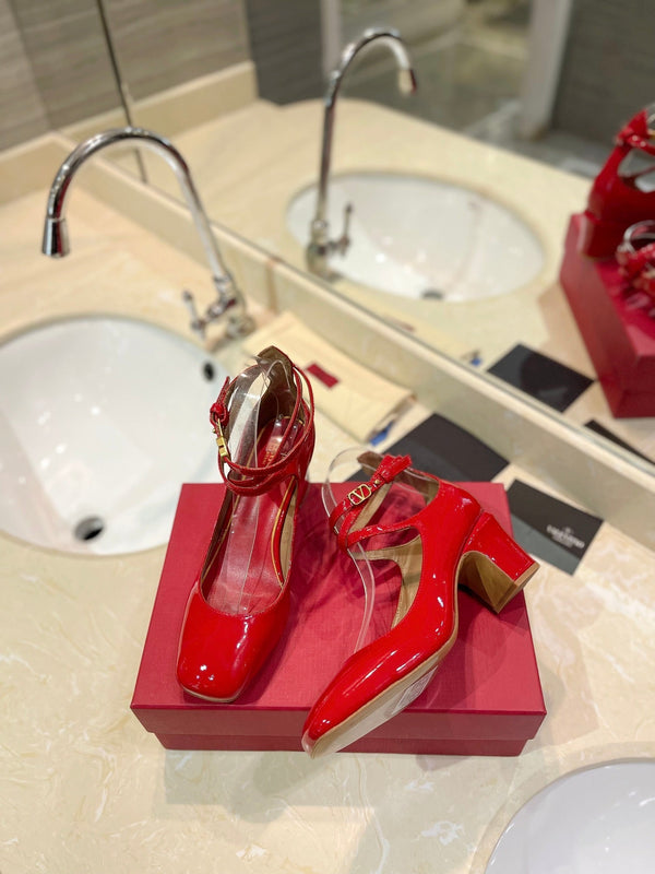 VLTN 26s VLogo Block Heels Red Patent Leather 985376