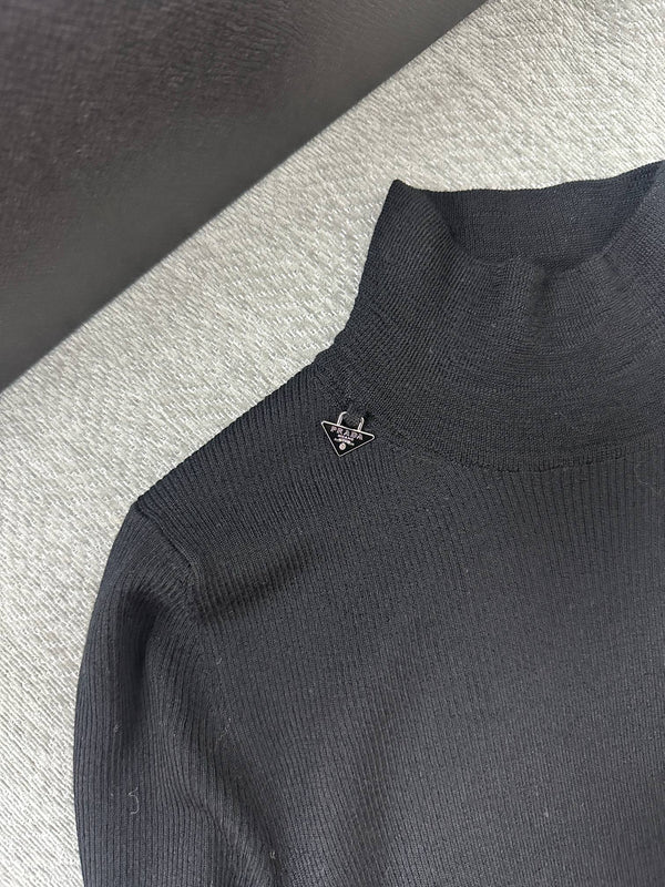 Prada Turtleneck Stretch Black Wool 336821