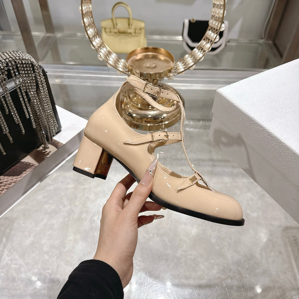 CD 26 Heel Mary Jane 40 Beige Patent Leather 592221