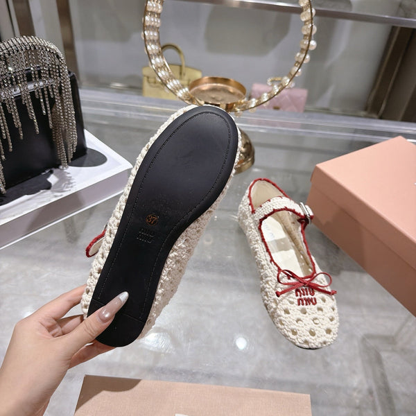 Miu Crochet Ballerinas Cream Red Wool Leather 901741