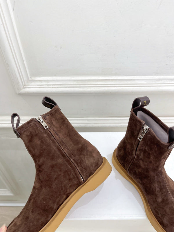 CE 26s Flow Zipped Ankle Boots Coffee Suede 947591