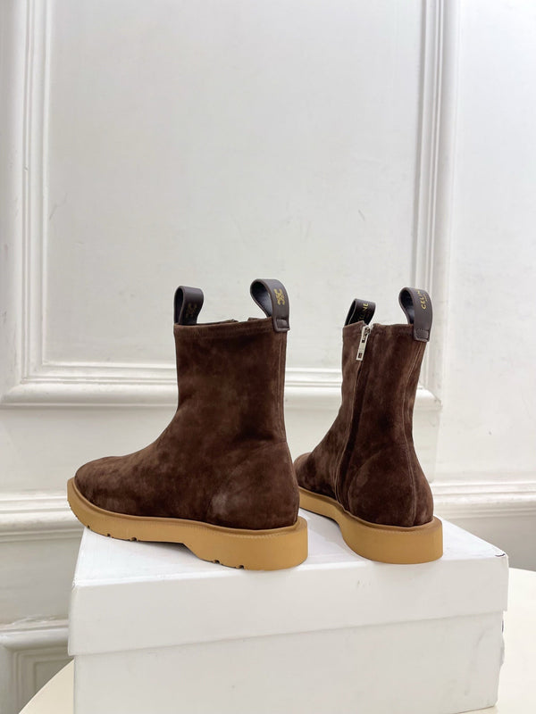 CE 26s Flow Zipped Ankle Boots Coffee Suede 947591