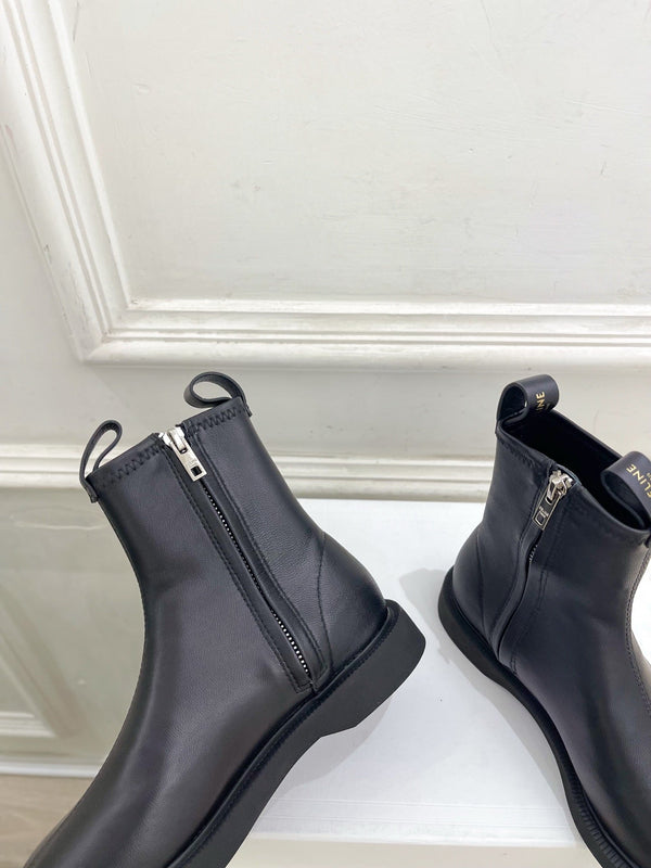 CE 26s Flow Zipped Ankle Boots Black Leather 947593