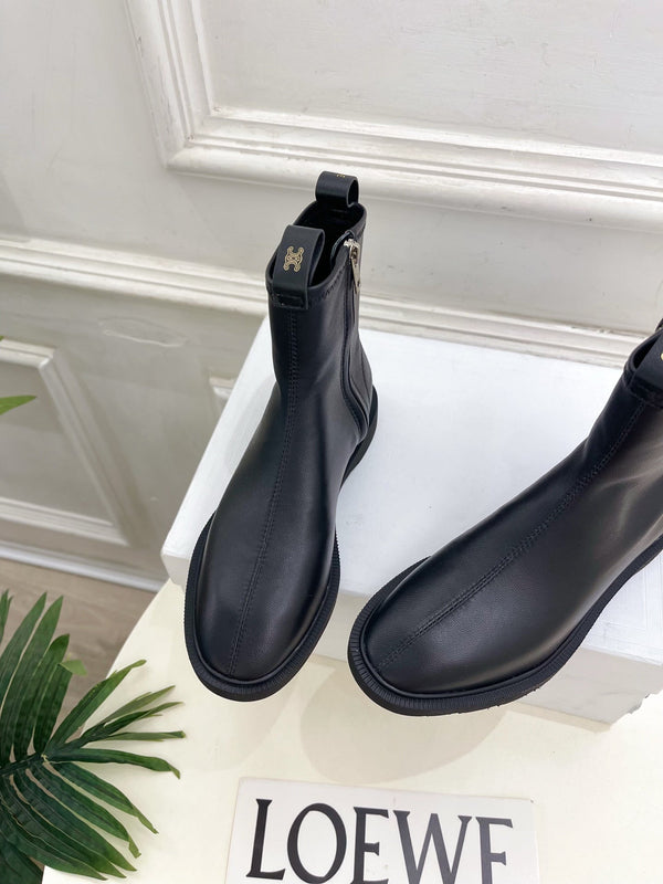 CE 26s Flow Zipped Ankle Boots Black Leather 947593