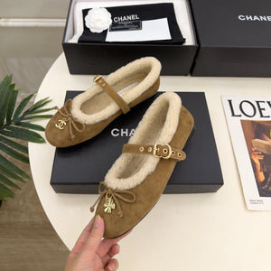 CC 26s Mary Jane Tan Suede Shearling 111930