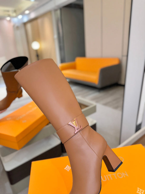 LV 25 Long Boots 75 Camel Sheepskin 573742