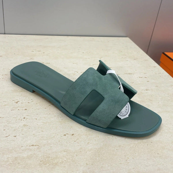 HM 26ss Oran Sandals Moss Green Suede Cowhide 607203