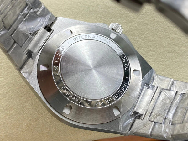 IWC Ingenieur 40mm Dark Gray Dial Steel Case
