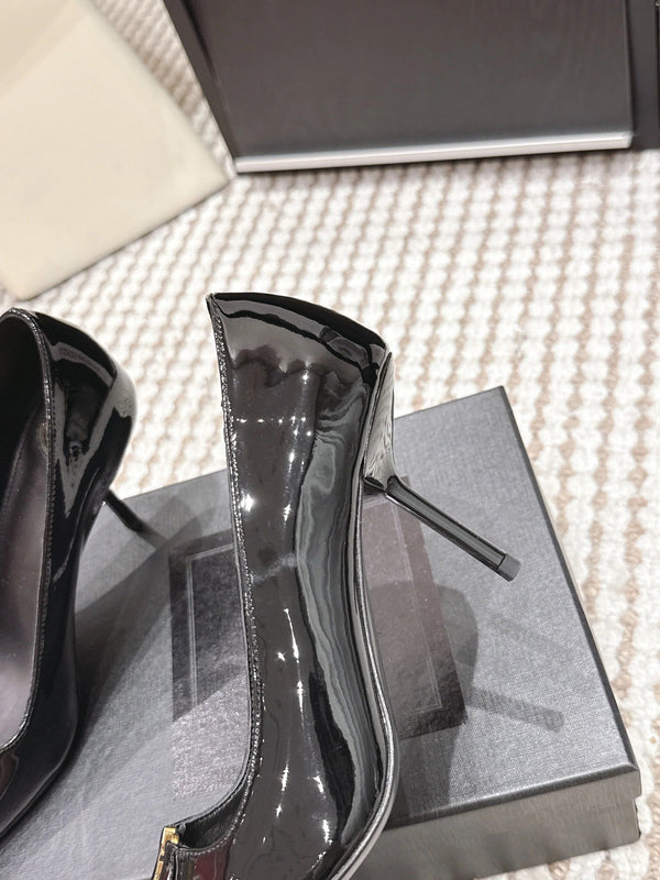 YSL 26ss High Heel Pumps 75 Black Patent Leather 654702