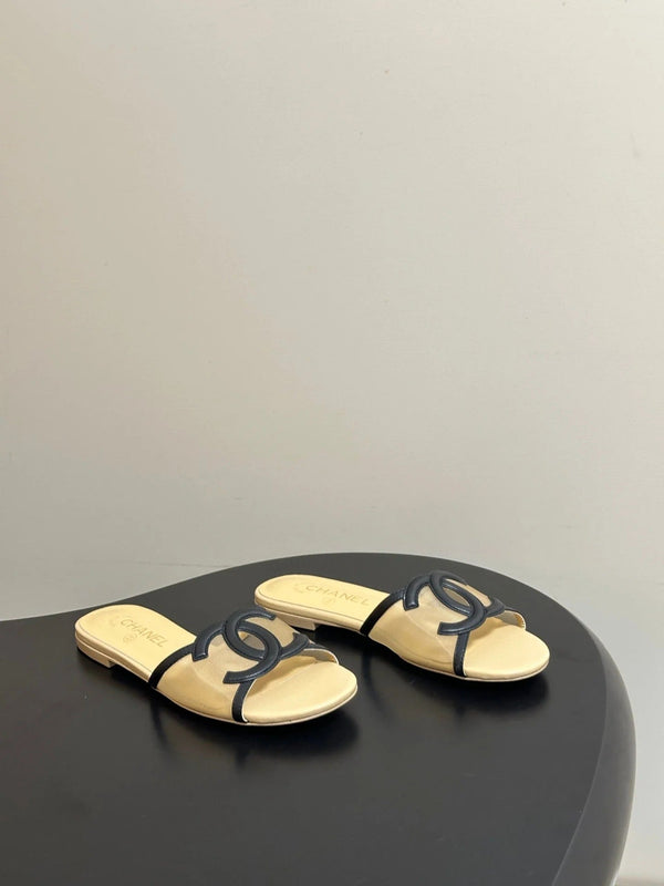 CC 2026 Flat Sandals Mesh Sheepskin 834674