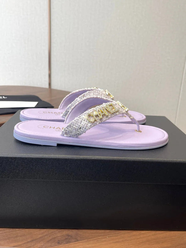 CC 2026 Thong Sandal Tweed Gold Logo Details 790366