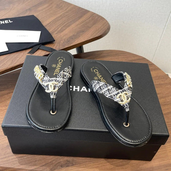 CC 2026 Thong Sandal Tweed Gold Logo Details 790366