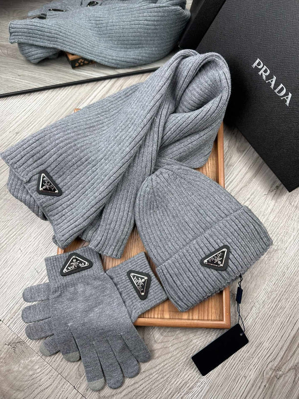 THREE-PIECES SET IN SMOKE GRAY WOOL AND ACRYLIC 406559