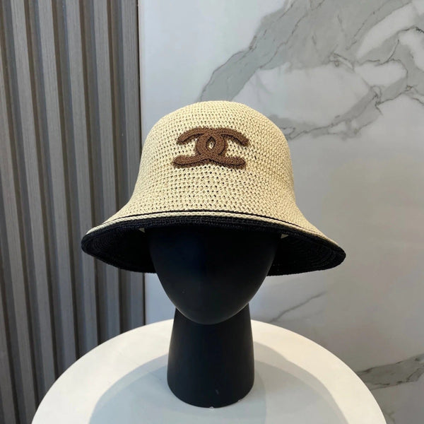 STRAW BUCKET HAT IN BEIGE 672974