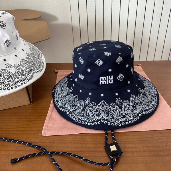 MM BUCKET IN BLACK FABRIC WITH EMBROIDERED PATTERN