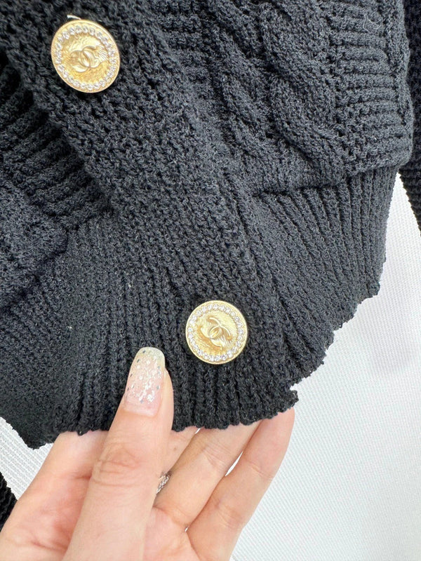 CHANEL 25S KNIT CARDIGAN 579