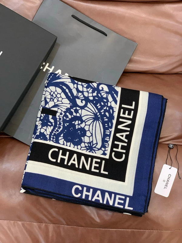 CHANEL 25S SCARF 135 CM IN CASHMERE AND SILK 943320