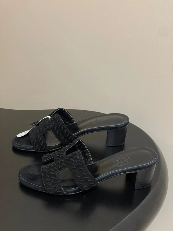 HM 25S ORAN HIGH‑HEEL SANDAL IN BLACK SUEDE AND LAMBSKIN